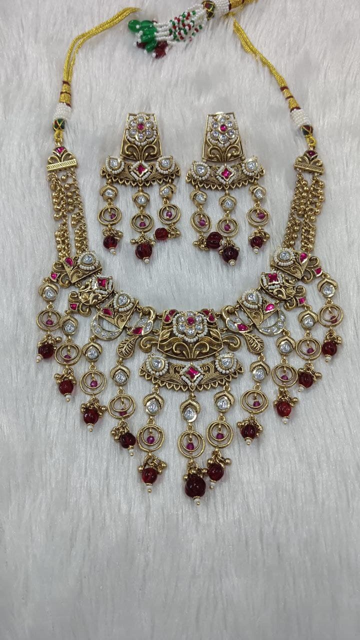 Exclusive Ruby Kundan