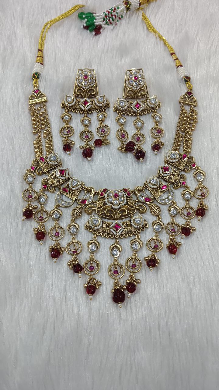 Exclusive Ruby Kundan